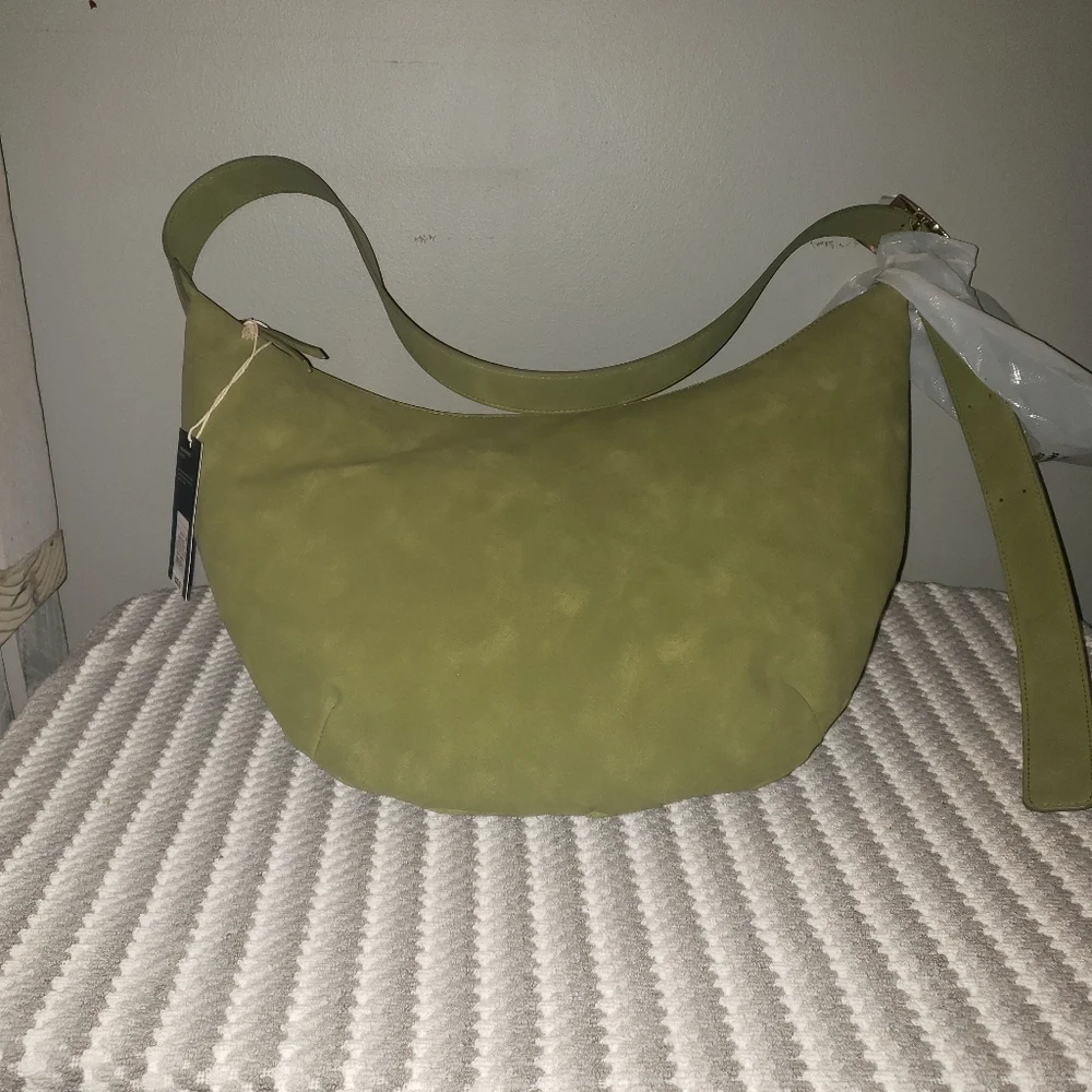 Universal Thread Slouchy Crescent Sling Shoulder Bag – Olive Green‎ Faux Suede